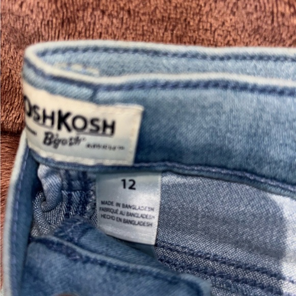 OshKosh B'gosh Classic Blue Jeans - Picture 3 of 4